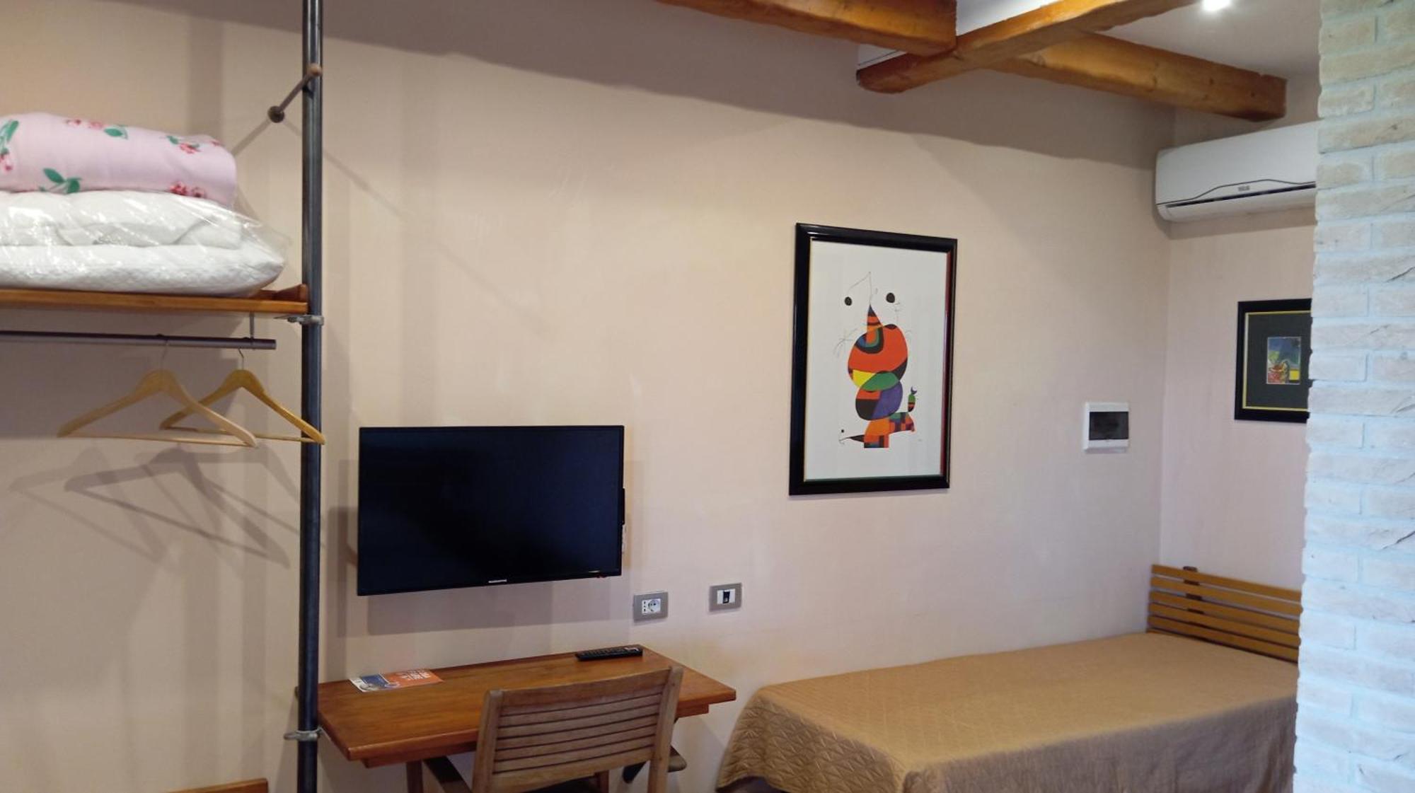Parma Country Room Montechiarugolo Exterior foto